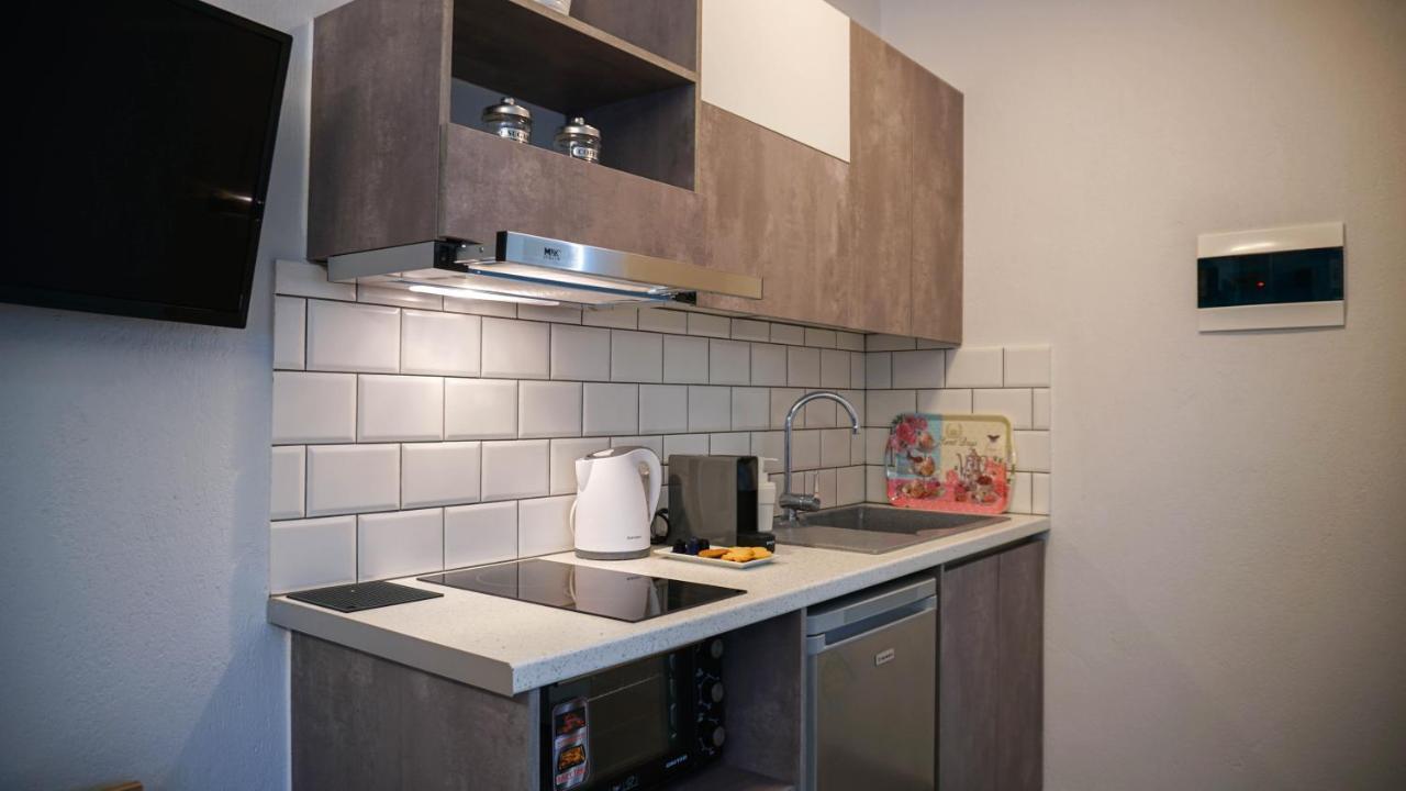 Enalia Luxury Living Apartamento Nikiti  Exterior foto
