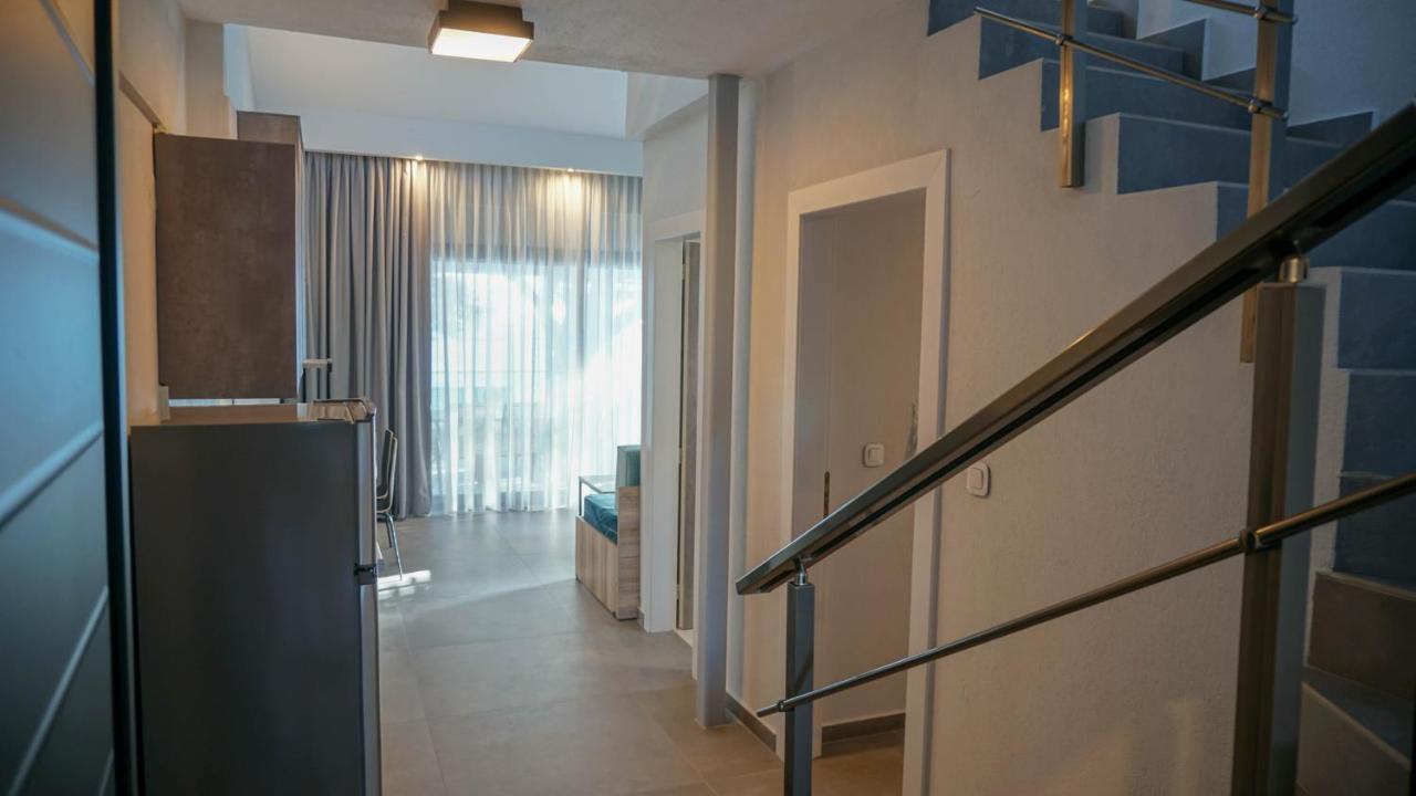 Enalia Luxury Living Apartamento Nikiti  Exterior foto